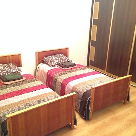 Family Hostel Minsk Extérieur photo