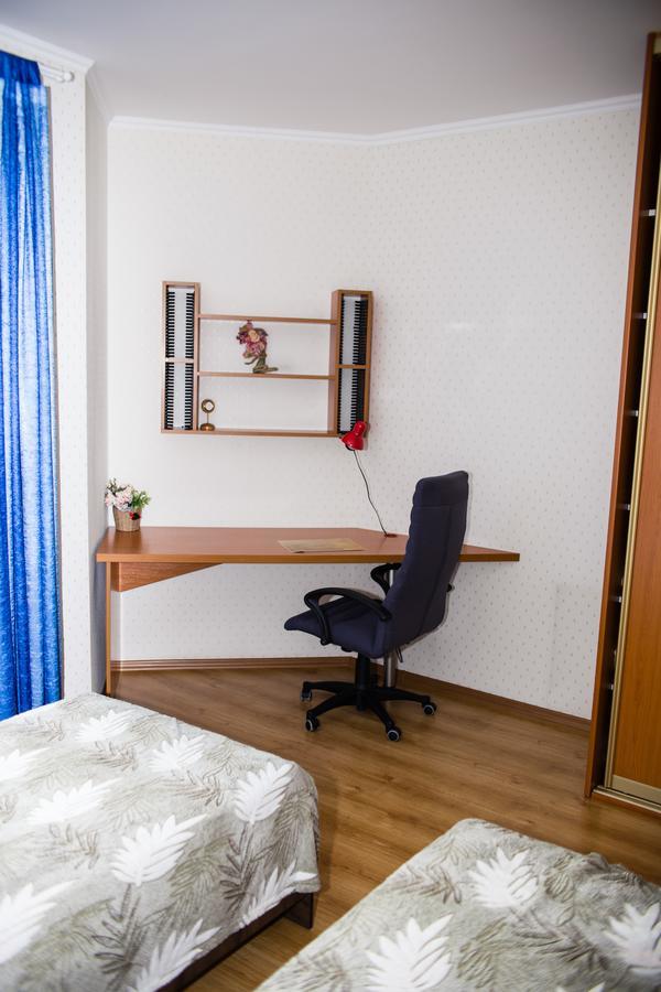 Family Hostel Minsk Extérieur photo