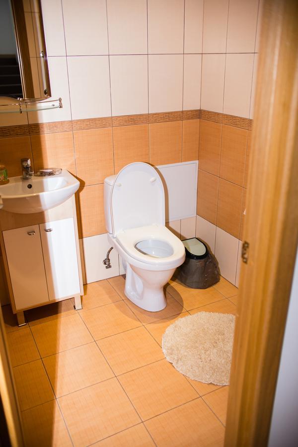 Family Hostel Minsk Extérieur photo